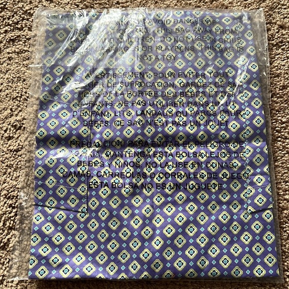 Vera Bradley Apron in Lavender Foulard NWT - Picture 4 of 5